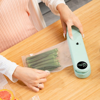 Food Vacuum Sealer | جهاز تفريغ الهواء للأطعمة